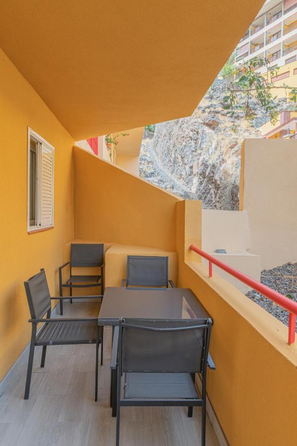 Iki White Playa La Arena Apartment Puerto de Santiago  Bagian luar foto