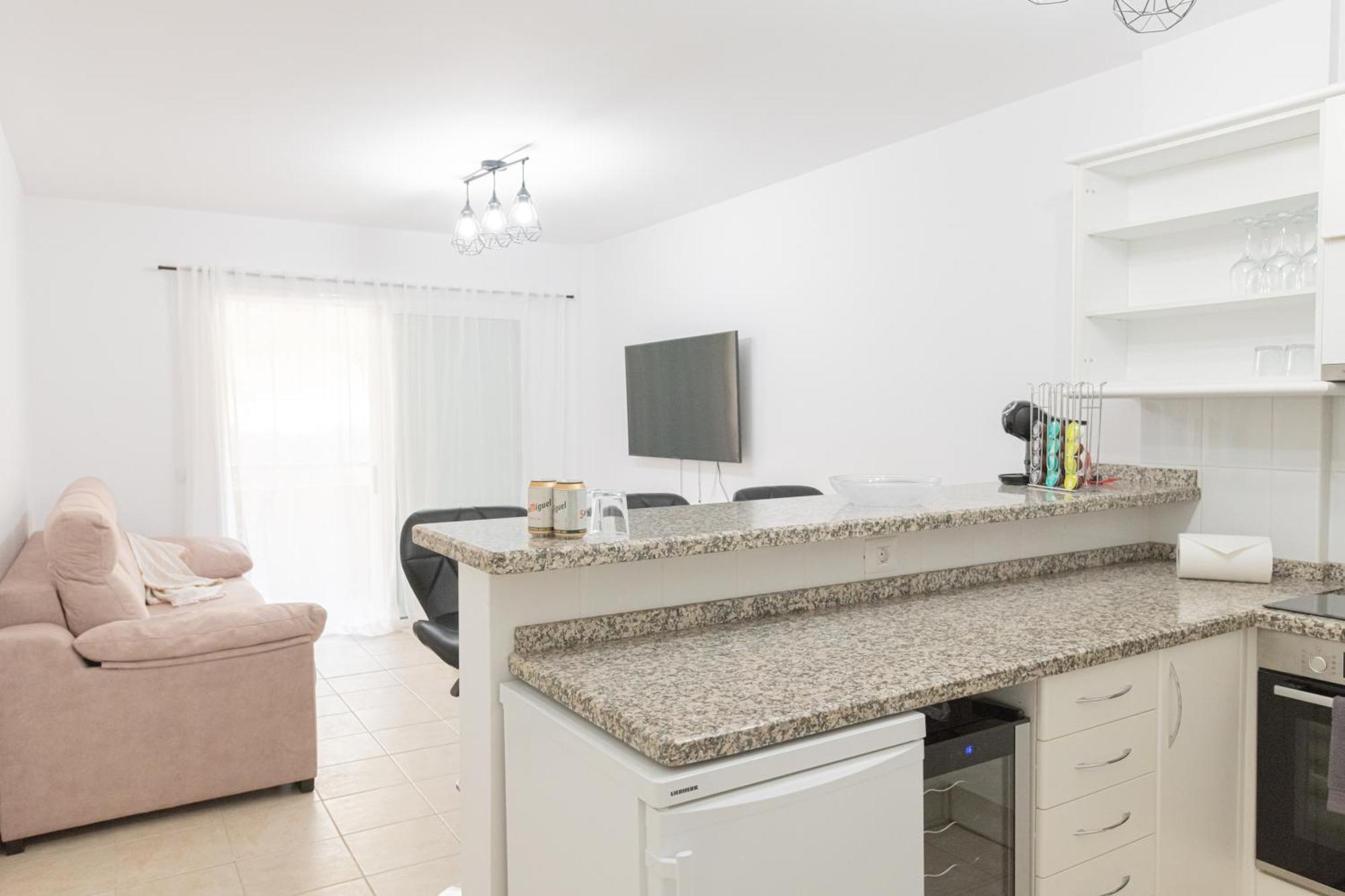 Iki White Playa La Arena Apartment Puerto de Santiago  Bagian luar foto