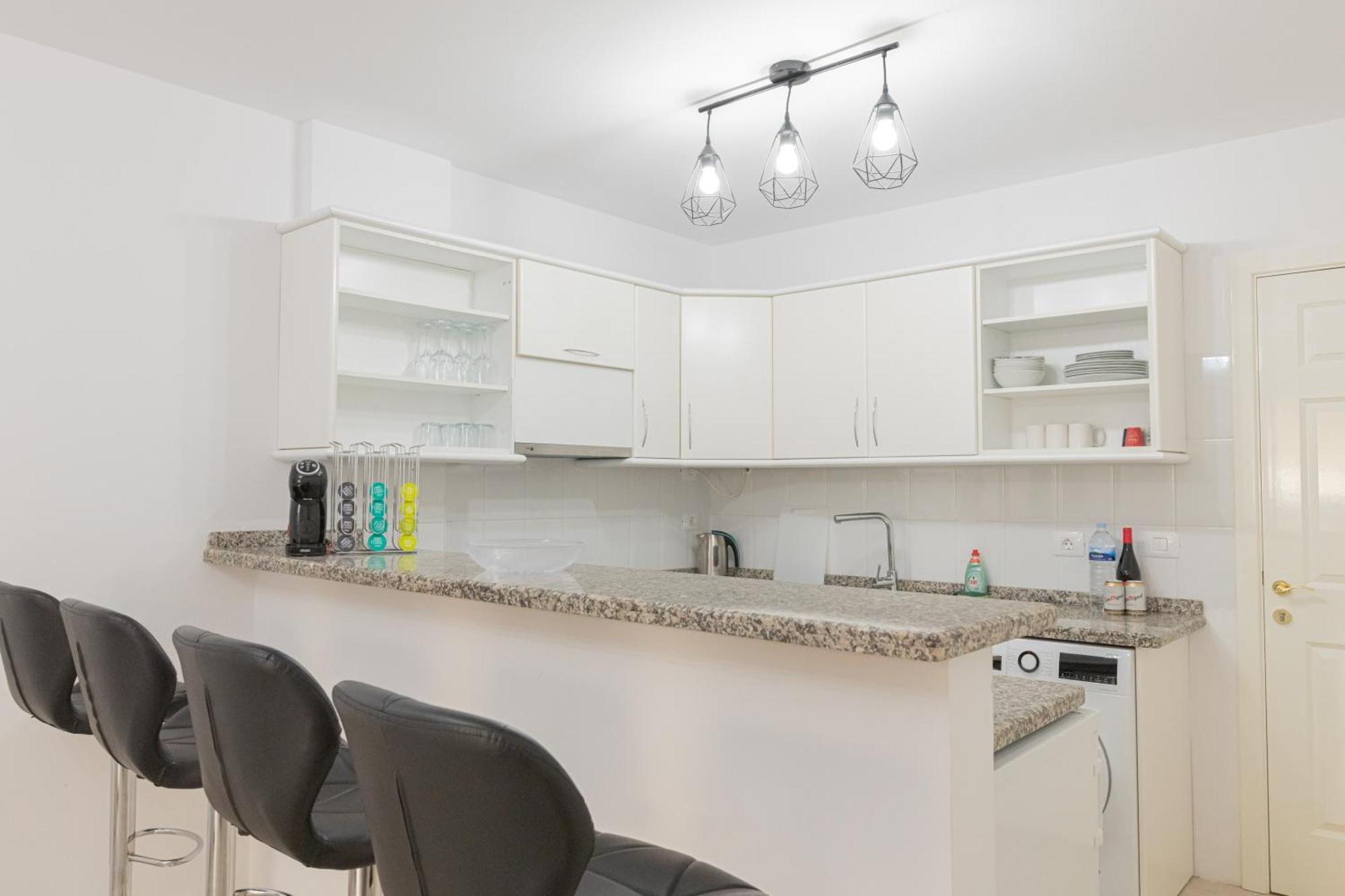 Iki White Playa La Arena Apartment Puerto de Santiago  Bagian luar foto